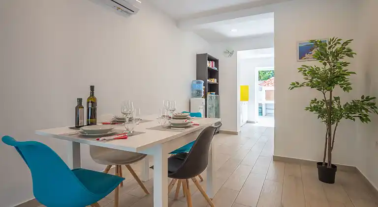 Holiday home in Njivice