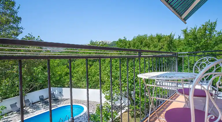 Holiday home in Drivenik