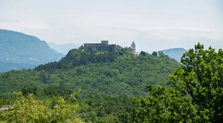 Holiday home in Drivenik
