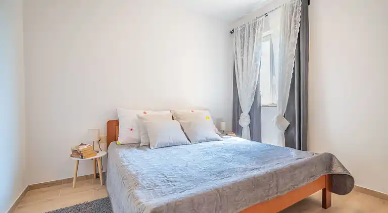 Holiday home in Drivenik