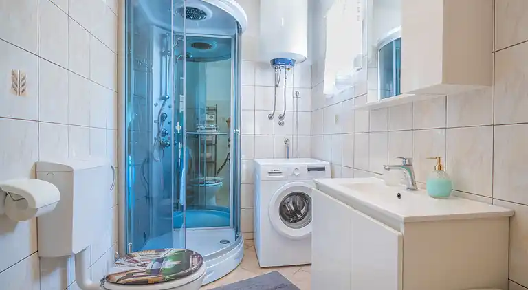 Holiday home in Drivenik