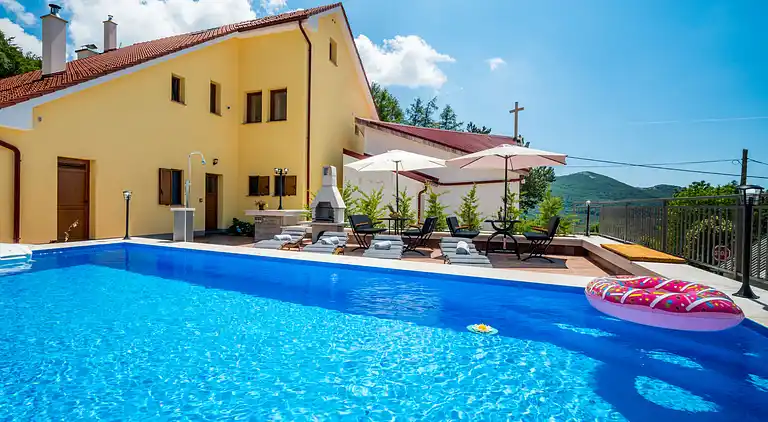 Holiday home in Krasno Polje