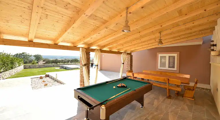 Holiday home in Polača