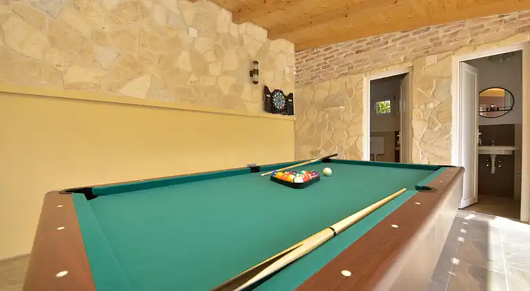 Holiday home in Polača