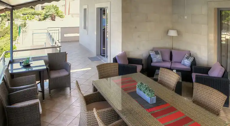 Semesterbostad i Ražanj