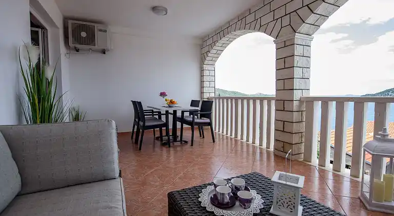 Feriebolig i Rogoznica