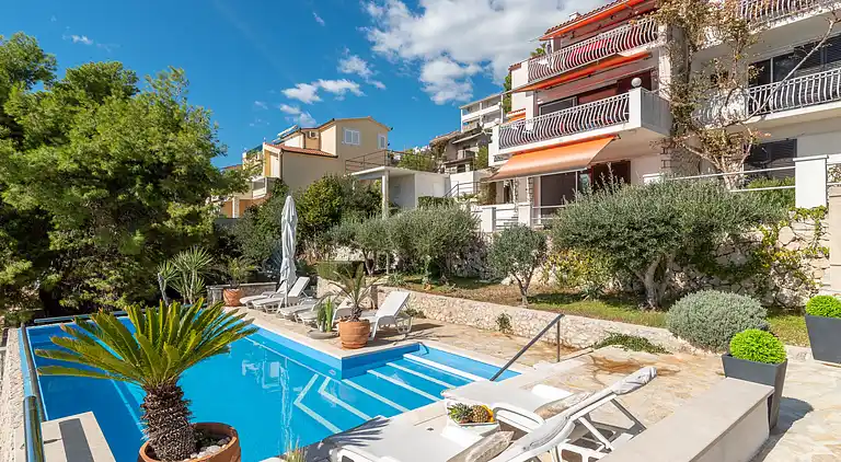 Holiday home in Okrug Gornji