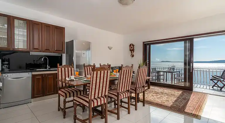 Feriebolig i Okrug Gornji