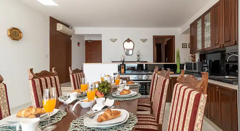 Feriebolig i Okrug Gornji