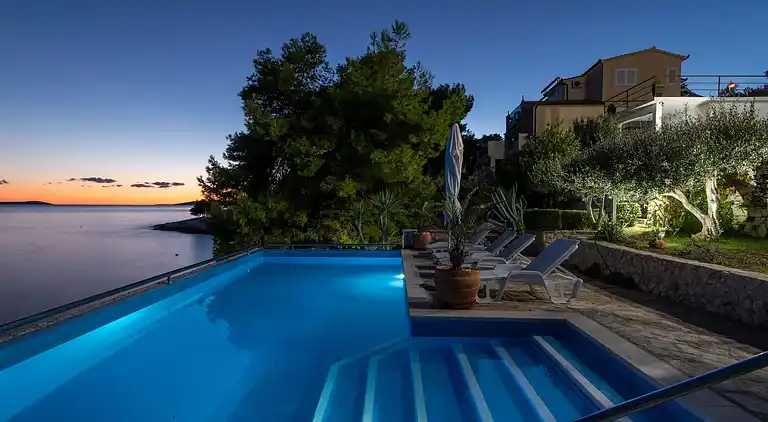 Feriebolig i Okrug Gornji