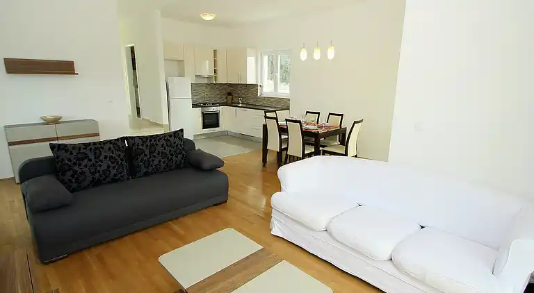 Feriebolig i Stomorska