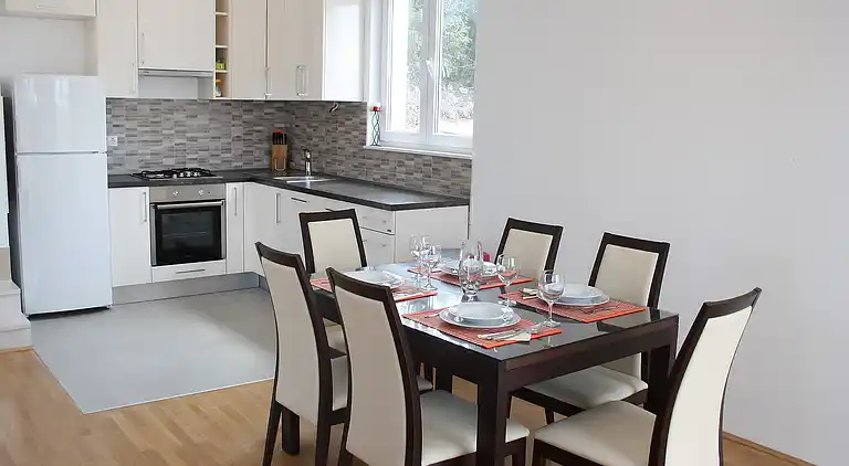 Feriebolig i Stomorska