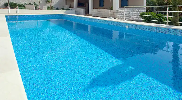 Holiday home in Sutivan