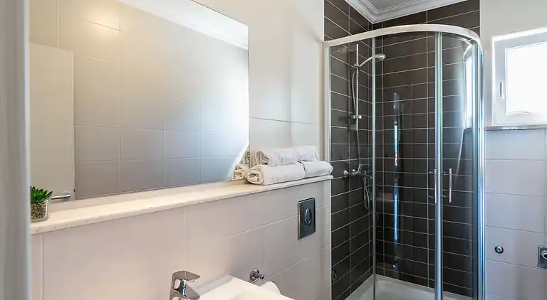 Holiday home in Sutivan