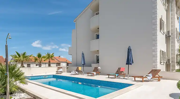 Holiday home in Sutivan