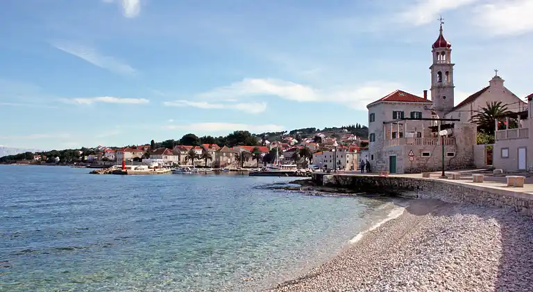 Holiday home in Sutivan