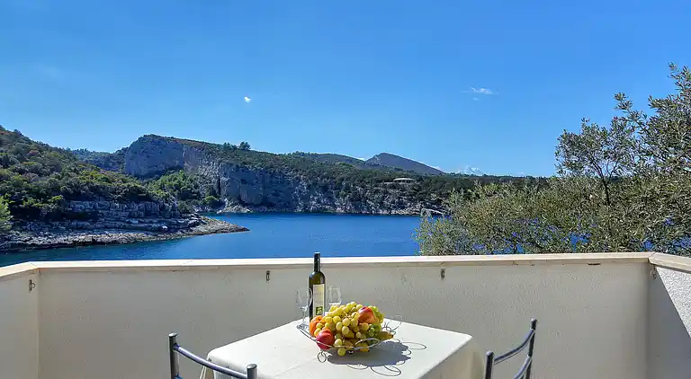 Vacation home in Jelsa