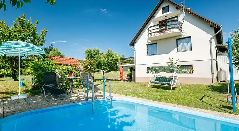 Holiday home in Balatonalmádi