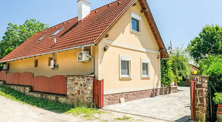 Feriebolig i Ábrahámhegy