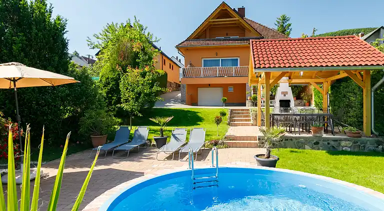 Holiday home in Badacsonytomaj