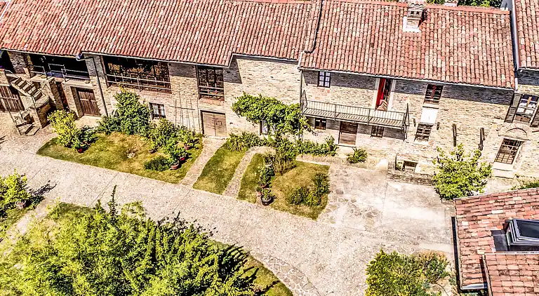 Feriebolig i Trezzo Tinella