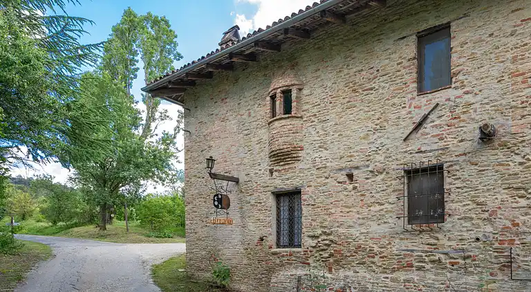 Feriebolig i Trezzo Tinella