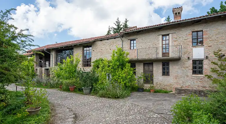 Feriebolig i Trezzo Tinella