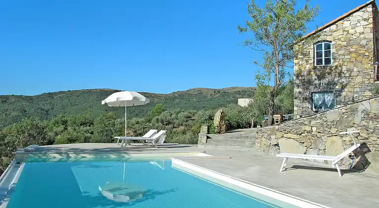 Feriebolig i Pietrabruna