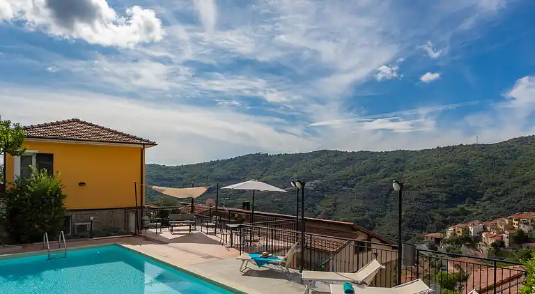 Feriebolig i Pietrabruna