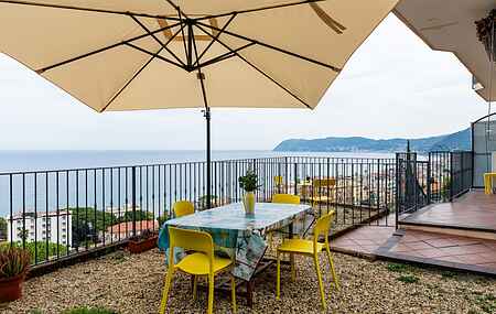 Hytte i Alassio