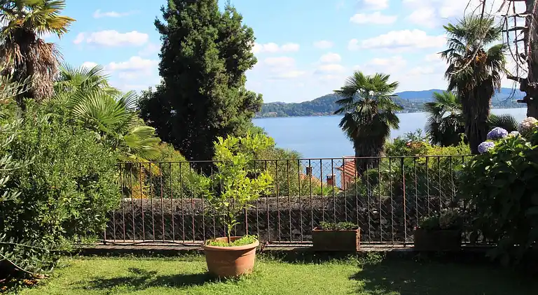 Feriebolig i Belgirate