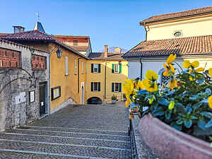 Cottage in Porto Valtravaglia