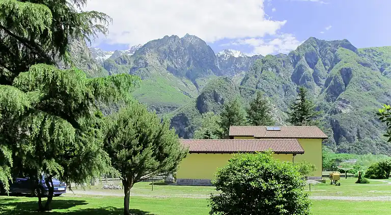 Holiday home in Giumello