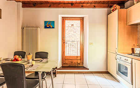 Cottage in Carlazzo