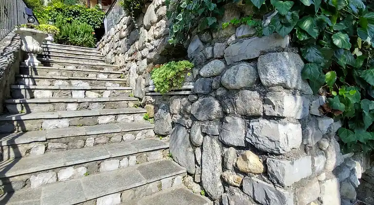 Feriebolig i Carlazzo