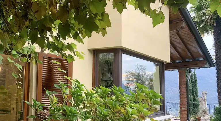 Feriebolig i Carlazzo