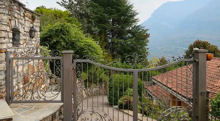 Feriebolig i Carlazzo