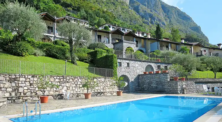 Feriebolig i Cressogno