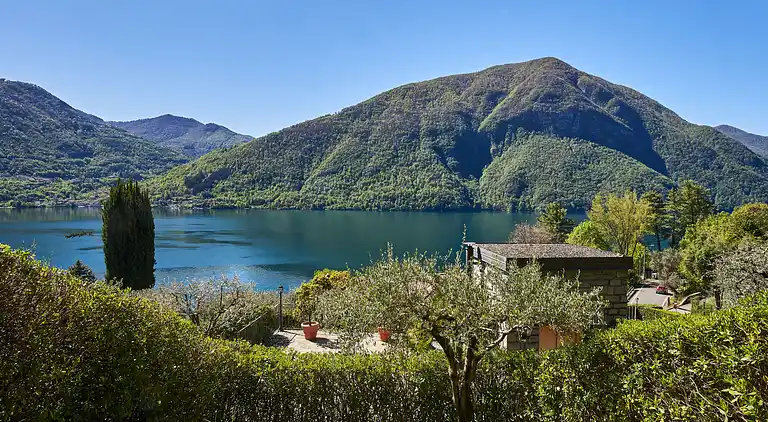 Feriebolig i Cressogno