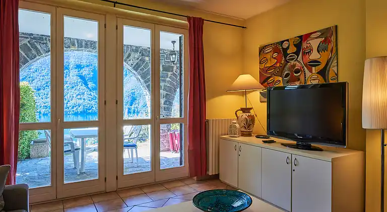 Feriebolig i Cressogno