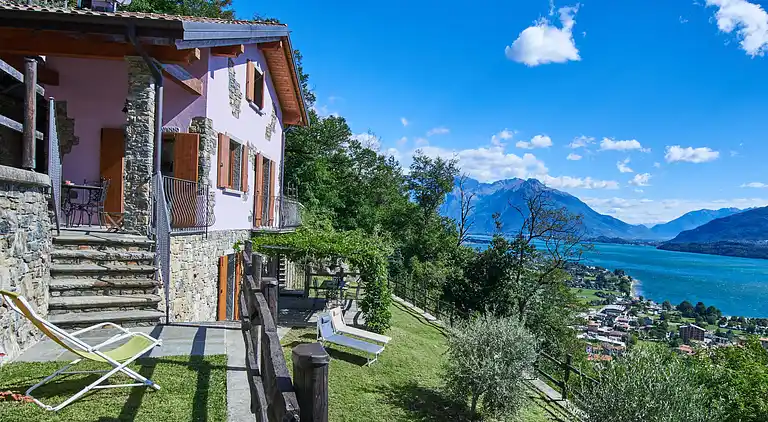 Holiday home in Dongo