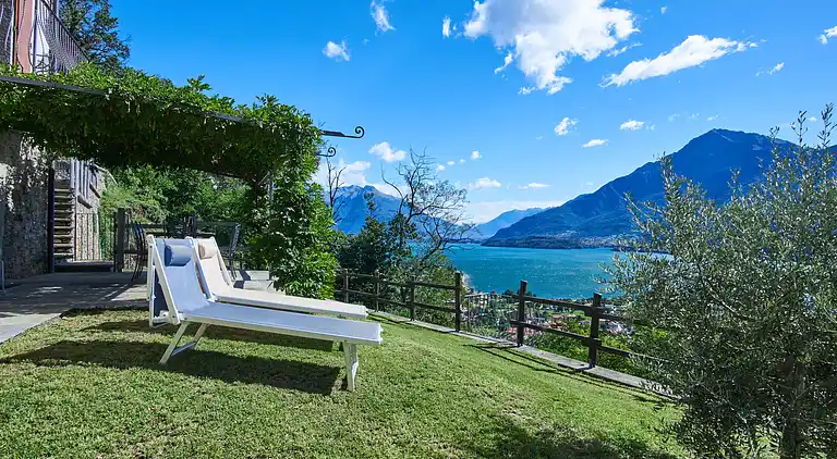 Holiday home in Dongo