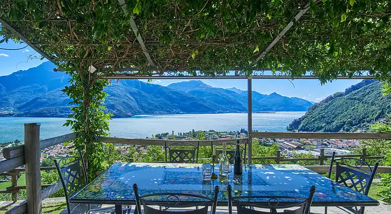 Holiday home in Dongo