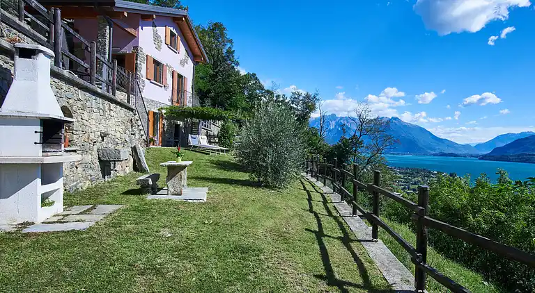 Holiday home in Dongo