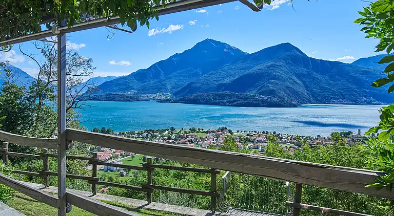 Holiday home in Dongo