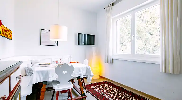 Semesterbostad i Calceranica al Lago