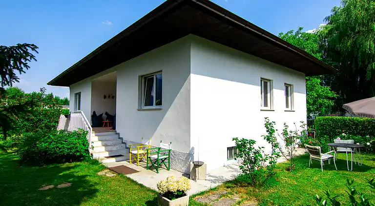 Semesterbostad i Calceranica al Lago