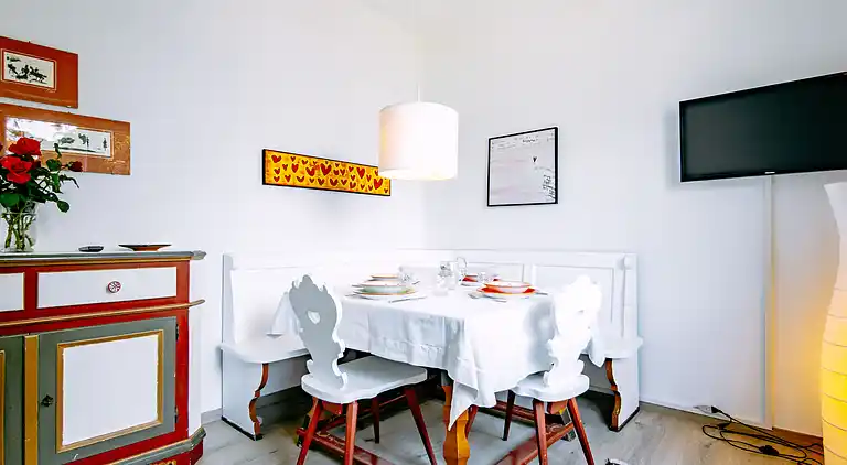 Semesterbostad i Calceranica al Lago