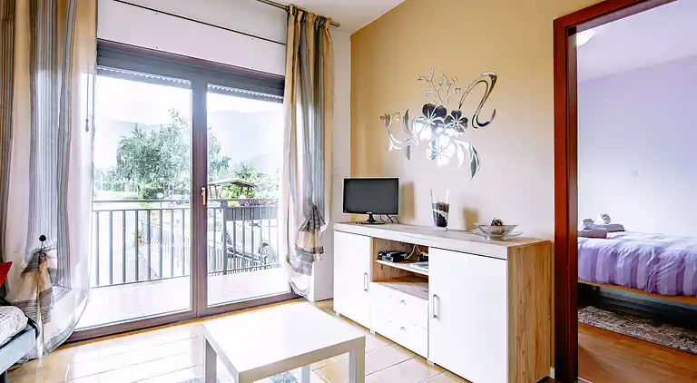 Feriebolig i Calceranica al Lago