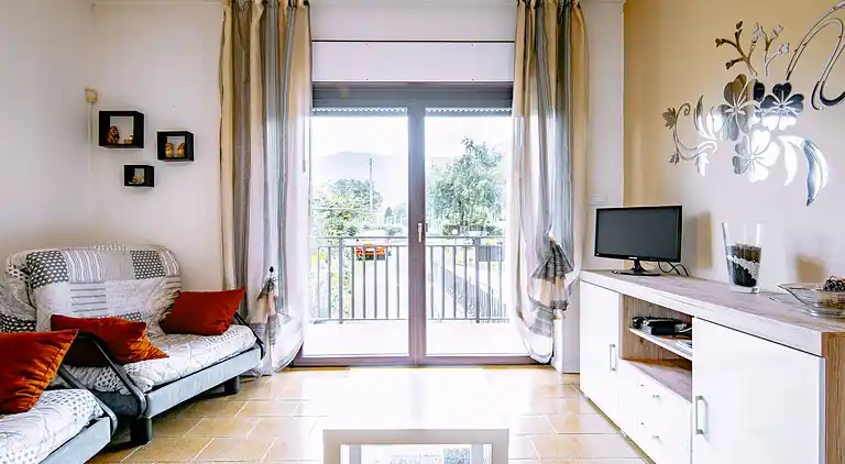 Feriebolig i Calceranica al Lago